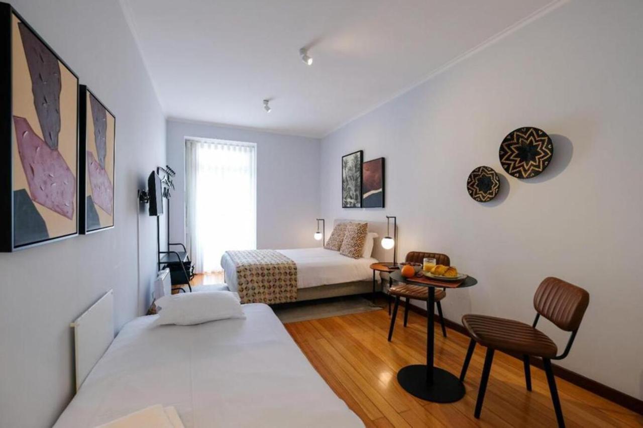 Impar Studios Deluxe Porto Bagian luar foto