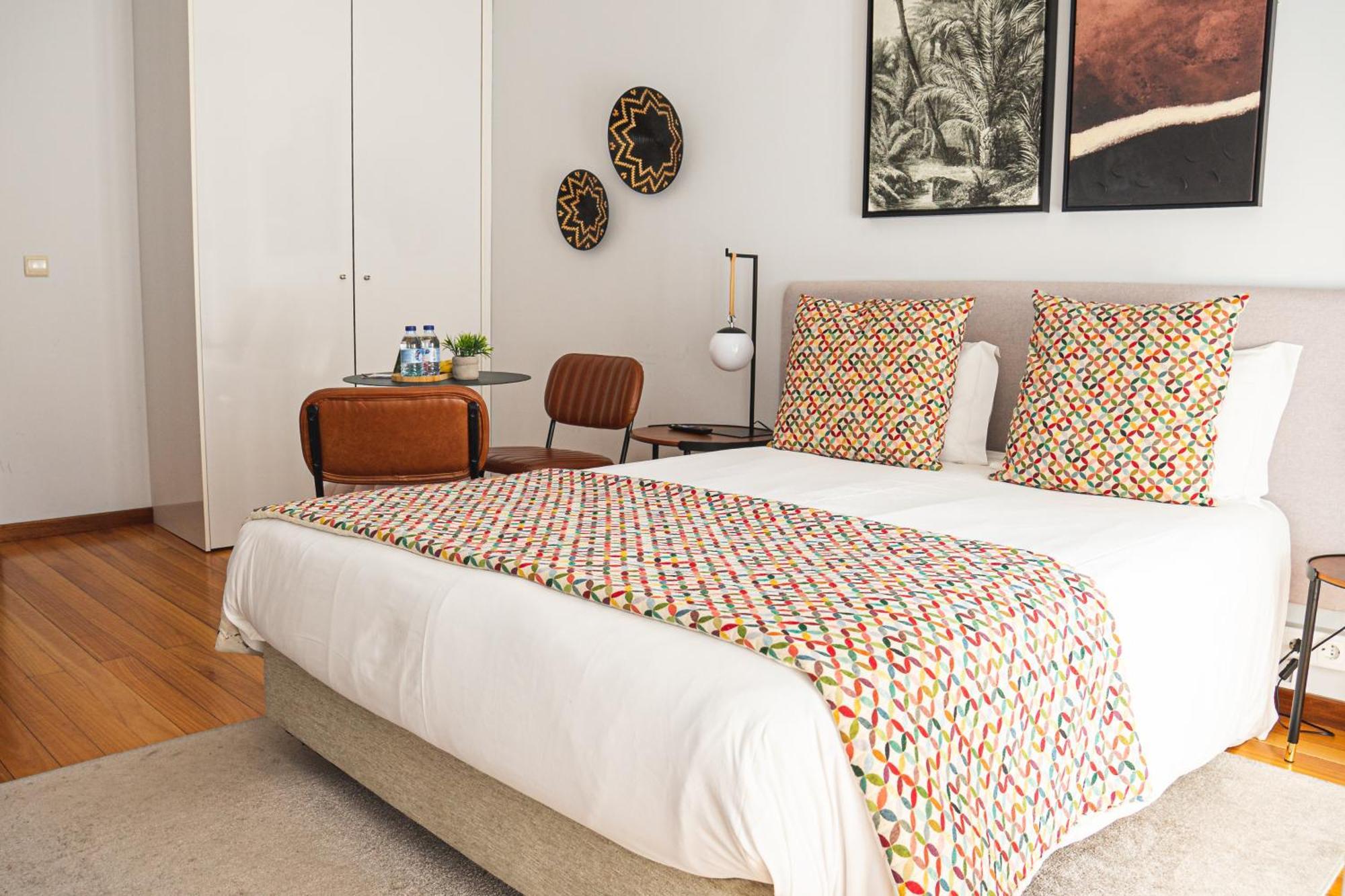 Impar Studios Deluxe Porto Bagian luar foto