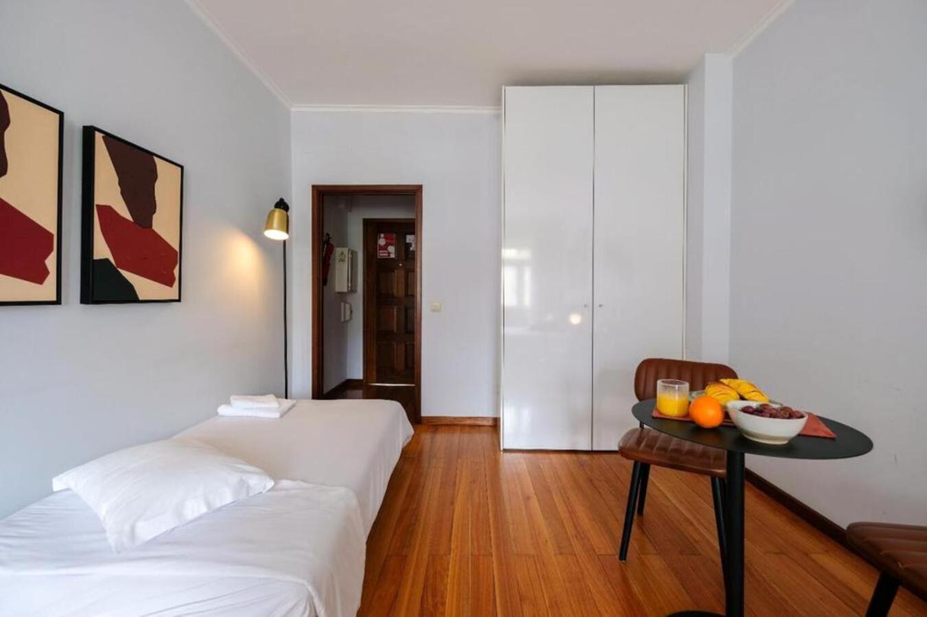 Impar Studios Deluxe Porto Bagian luar foto